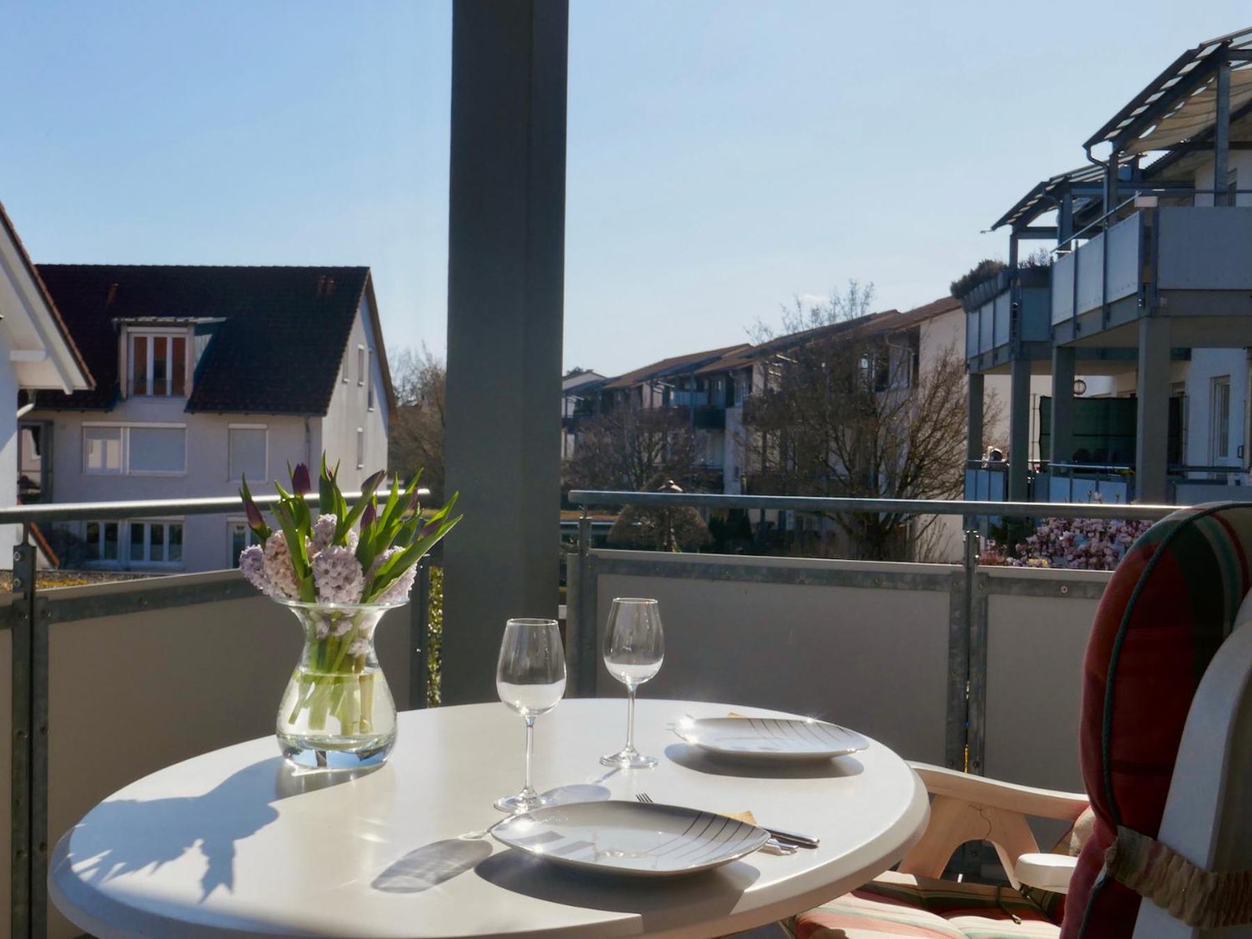 Ferienwohnung Bodenseele - Wohlfuehloase Mit Grossem Sonnenbalkon Langenargen Extérieur photo