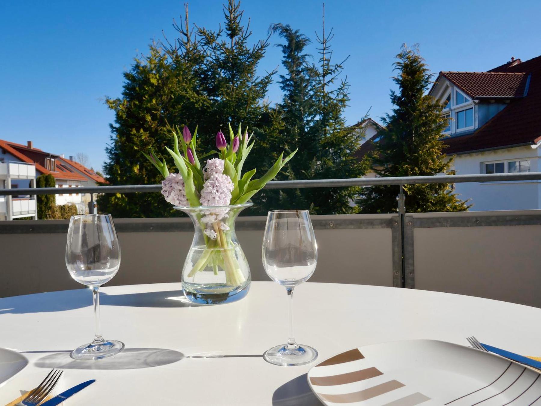 Ferienwohnung Bodenseele - Wohlfuehloase Mit Grossem Sonnenbalkon Langenargen Extérieur photo